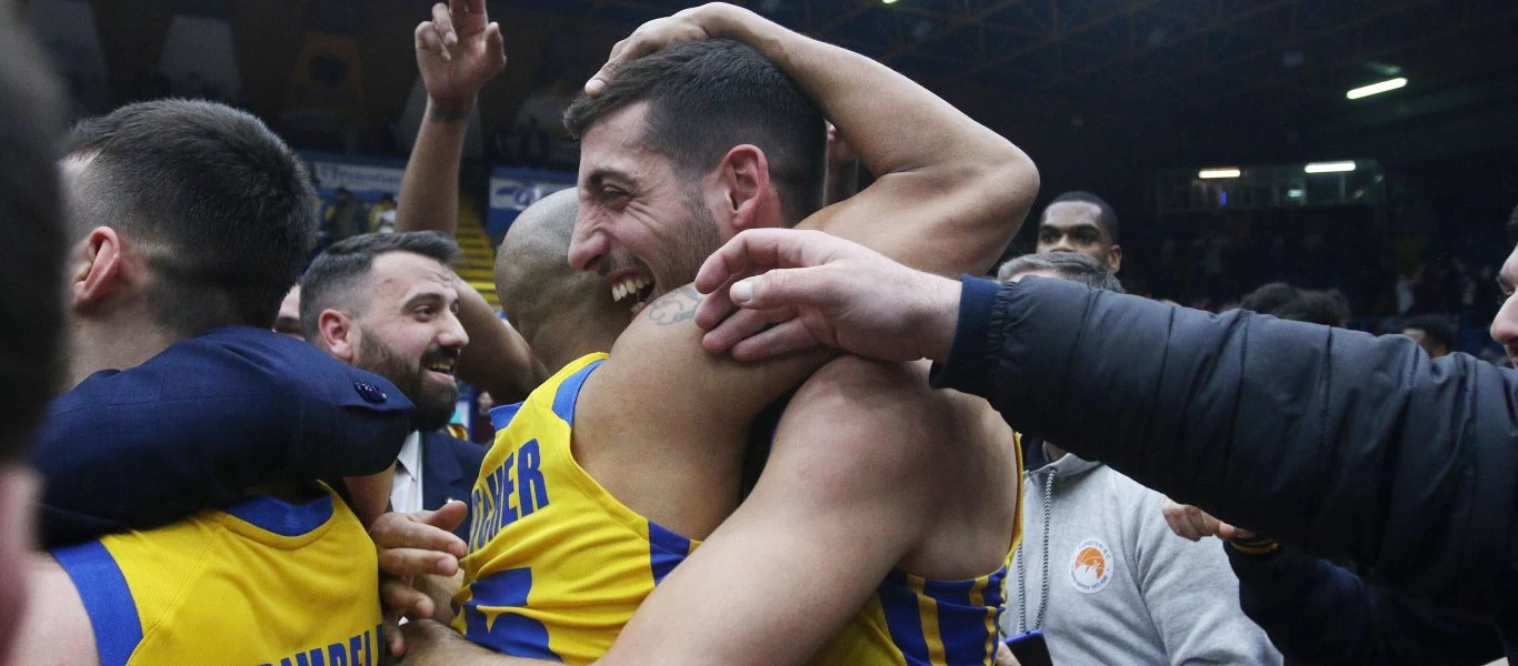 Στους «16» του BCL το Περιστέρι - «Σκότωσε» την Μπάμπεργκ ο Στίβεν Γκρέι